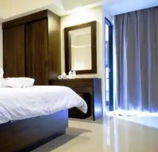 Samthong Resort - 1