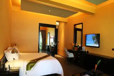 Peninsula Beach Resort - 5