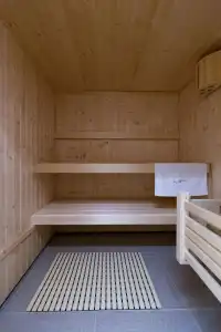 Messinian Icon & Suites - 16