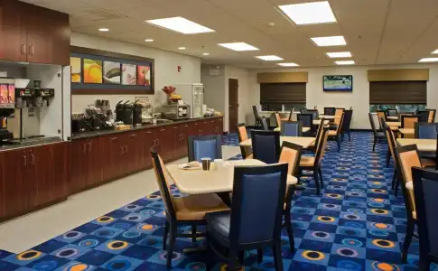 Hilton Garden Inn Lancaster - 19