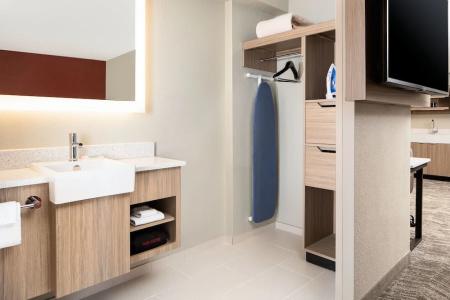 SpringHill Suites Dallas Downtown / West End - 59