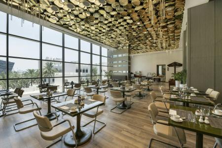 DoubleTree by Hilton Doha Old Town - 18