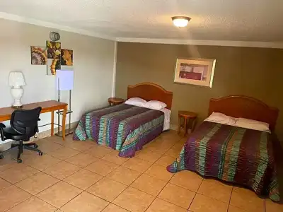 Budgetel Inn & Suites - 35