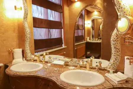 Royal Spa & Resort - 8
