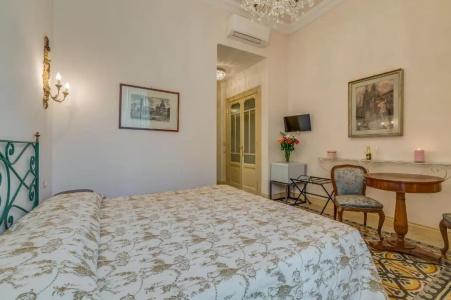 Rome Charming Suites - 39