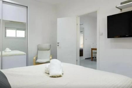 Sea Suites Apartments - 393