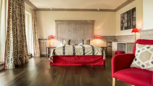 & Restaurant Sonne - 77