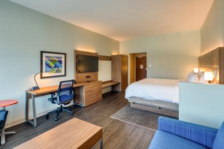 Holiday Inn Express & Suites Charlotte - South End by IHG - 34