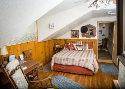 Red Horse Bed and Breakfast - 32