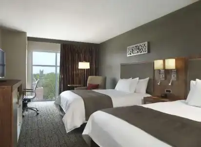 The Broadway Columbia - a DoubleTree by Hilton - 53