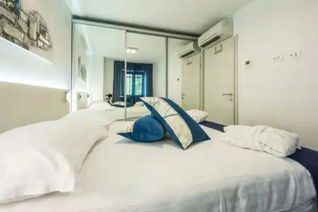 ApartGimi - 47