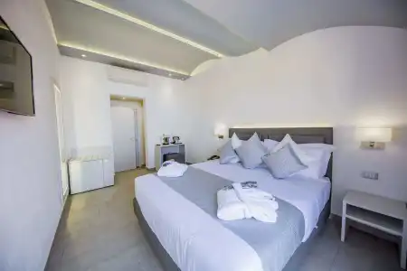 Ossuna bay boutique - 2