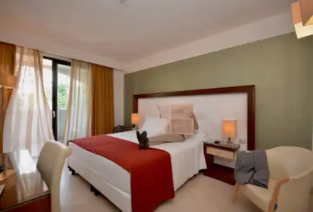 Vittoria Resort Pool & Spa - 4