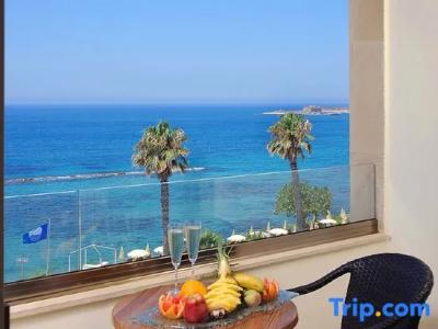 Alexander the Great Beach - 183