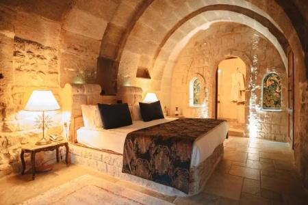 Hu of Cappadocia - 111