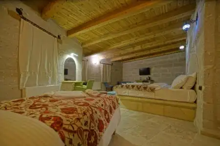 Zeus Cave Suites - 20