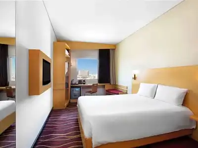 Ibis Muscat - 31