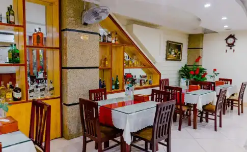 - 61 Luong Ngoc Quyen - 11