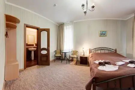Sofia - 25