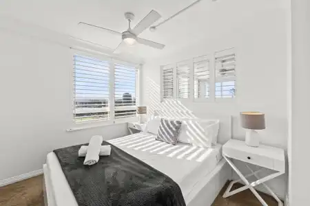 Burleigh Beach Tower - 69