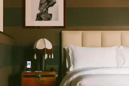 Aethos Milan - 142