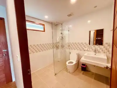 Utopia Resort - 29