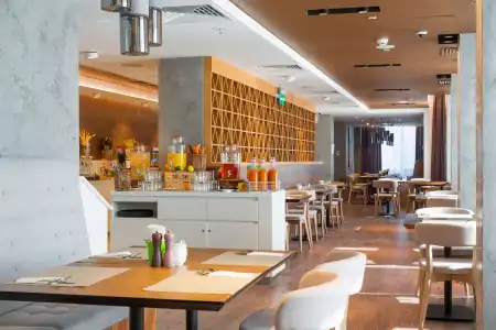 Park Inn by Radisson Kyiv Troyitska - 23