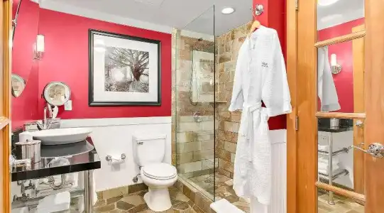 The Edgewater - 127