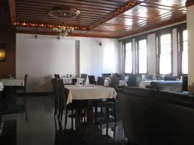 Simre Otel - 18