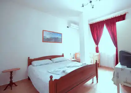 My Home Guest House - 4