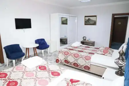 Kars Atapark Boutique - 1
