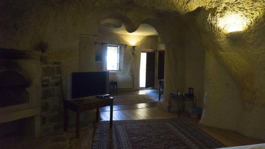 Elkep Evi Cave - 12