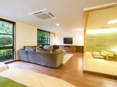 Shimoda Central - 46