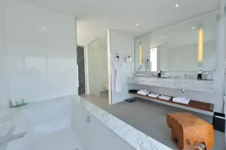 Ramee Grand & Spa - 26