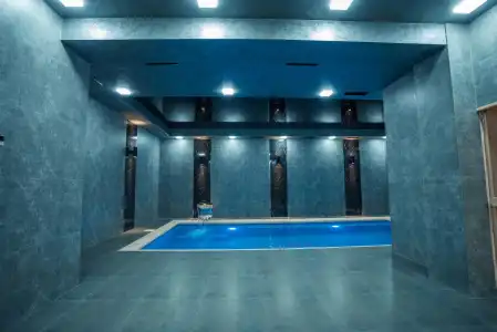 5 Wood Spa - 11
