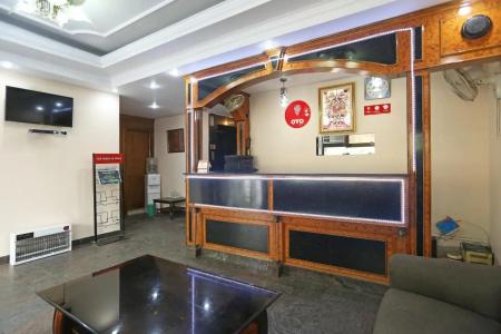 OYO 6886 Gold Palace - 2