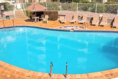 Cashelmara Beachfront Apartments - 8
