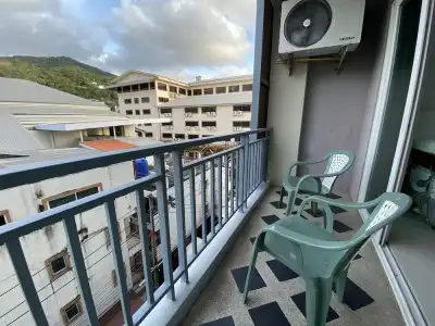 77 Patong & Spa - 81