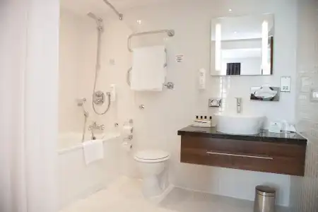 Holiday Inn Birmingham City Centre by IHG - 7