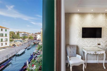 Olimpia Venice, BW signature collection - 76