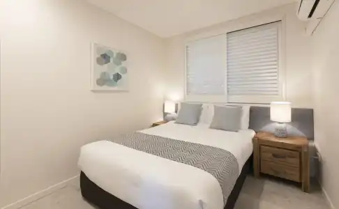 Bay Royal Apartments - 215
