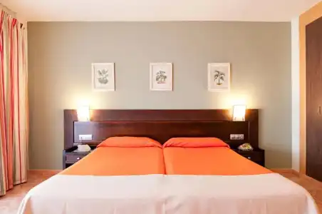 LIVVO Lago Taurito & Aquapark All Inclusive - 90