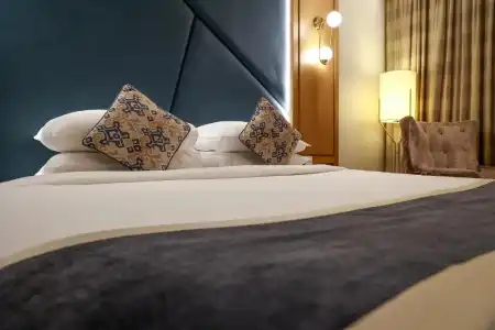 Krishna Palace - 60