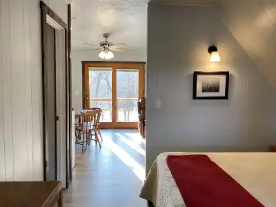 Calm Waters Cabin Resort - 59