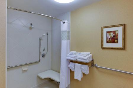 Hampton Inn & Suites Fredericksburg South - 38