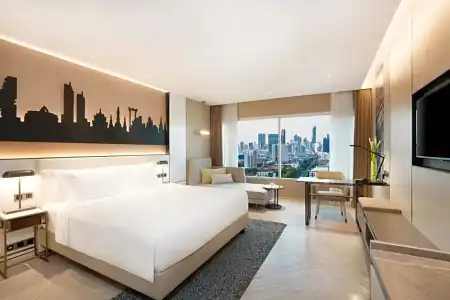 Pathumwan Princess - 104
