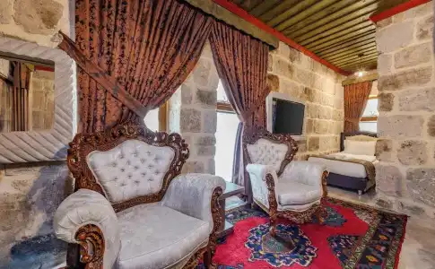 Kayatas Cave Suites - 73