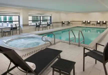 Residence Inn by Marriott Toronto Downtown / Entertainment District - 11