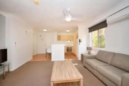 San Mateo on Broadbeach - 80