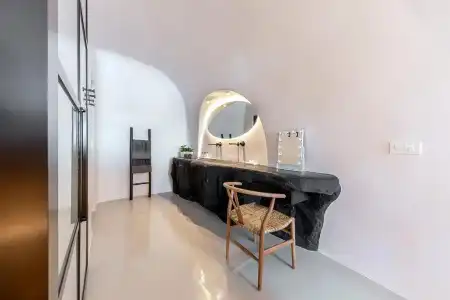Olvos Luxury Suites - 46